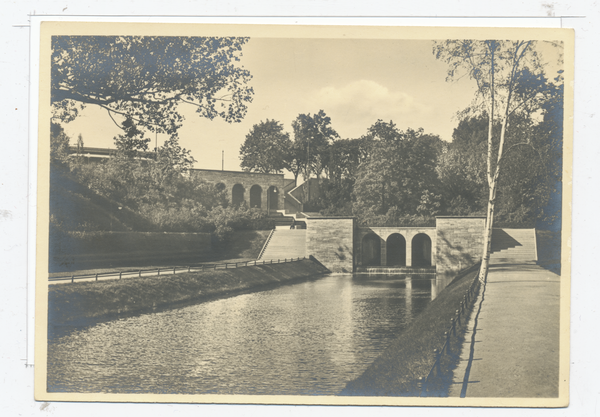 Königsberg, Kaskaden am Schlossteich