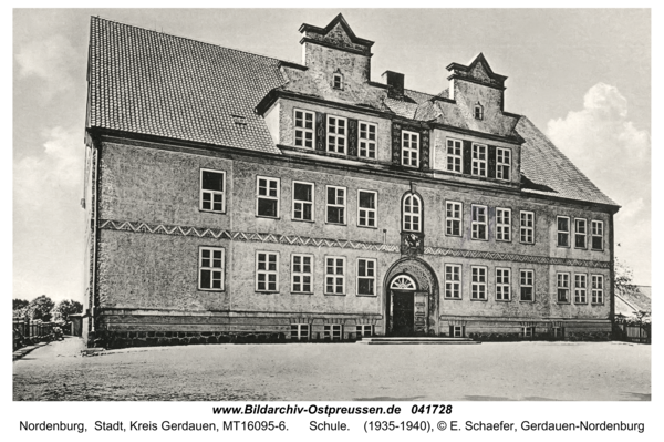 Nordenburg, Schule