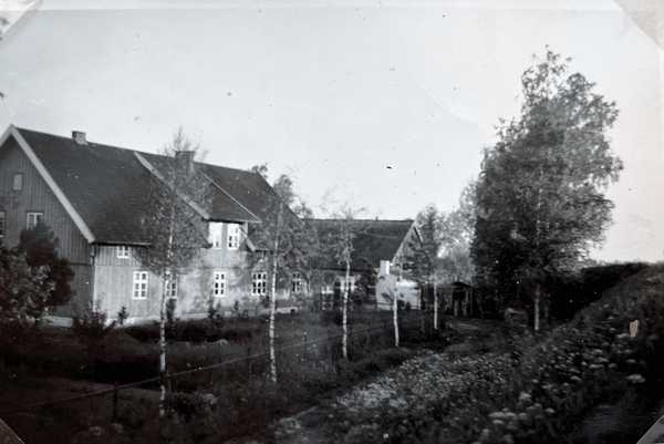 Neuendorf Kr. Elchniederung, Hof Sembill, Wohnhaus (neu)