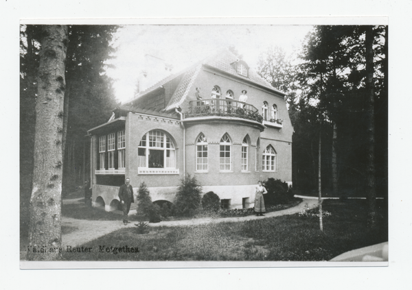 Metgethen,  Hohenzollernweg 5, Ev. Pfarrhaus