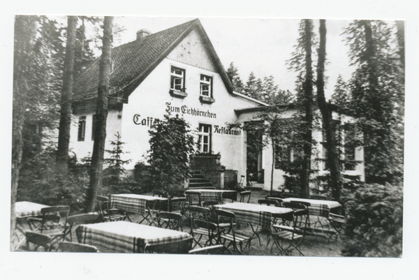 Metgethen,  Hohenzollernweg , Cafe und Restaurant "Zum Eichhörnchen"