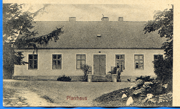 Heiligenkreutz, Pfarrhaus