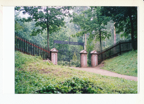 Bittehnen, Friedhof