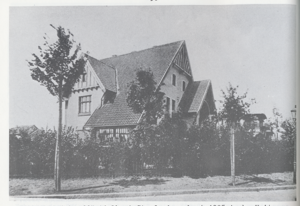 Königsberg, Amalienau, Adalbertstraße 1, "Villa Steinkopff"