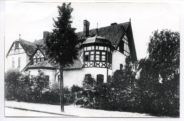 Königsberg, Amalienau, Adalbertstraße 7-9, "Doppelvilla"