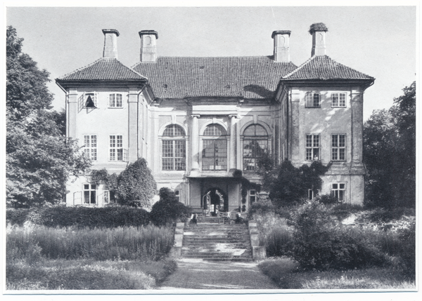 Groß Holstein, Herrenhaus (Schloss)