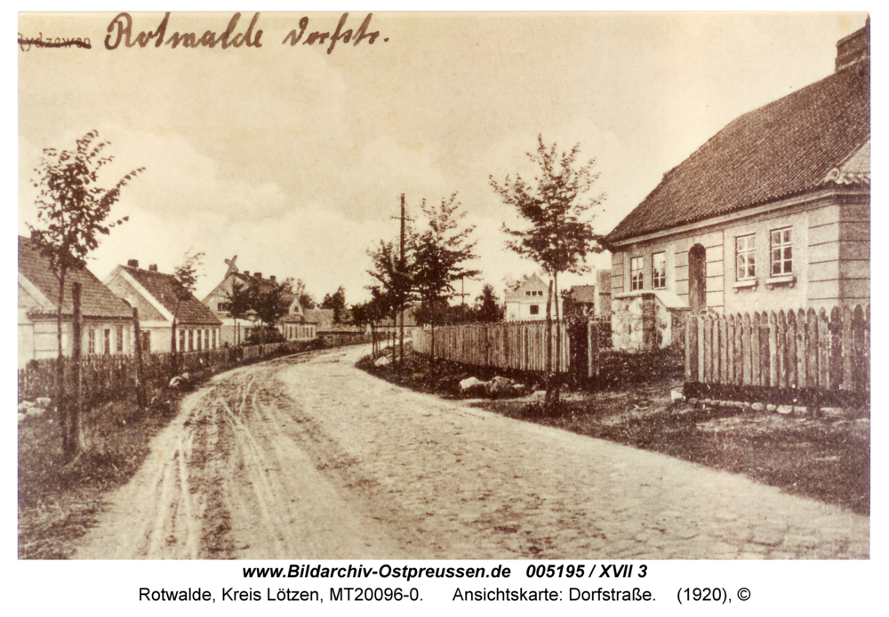 Rotwalde, Ansichtskarte: Dorfstraße