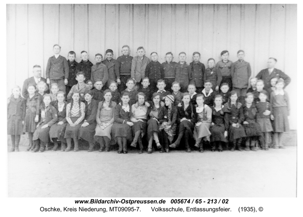 Wildwiese / Oschke, Volksschule, Entlassungsfeier