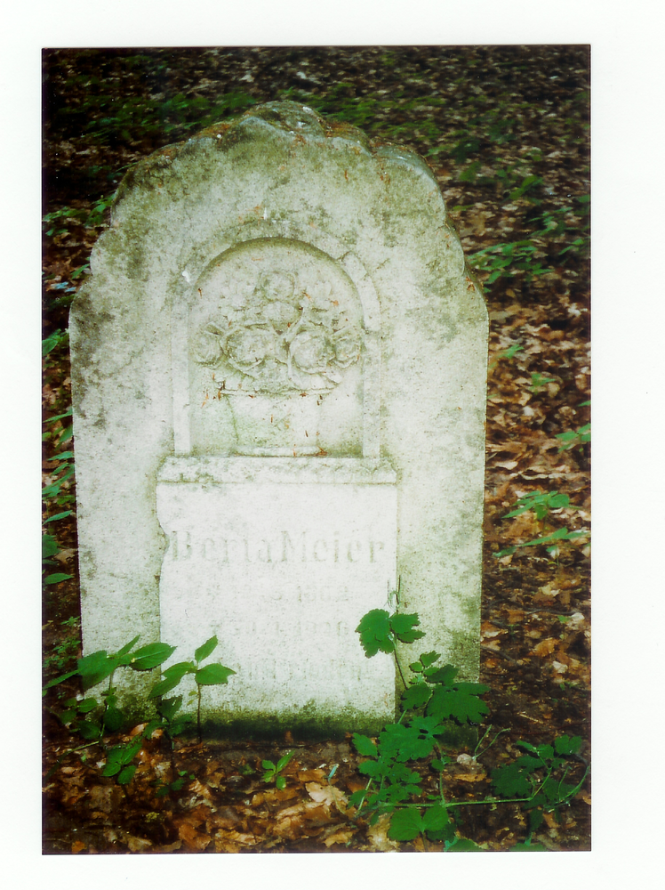 Tilsit, Waldfriedhof, Grabstein Berta Meier