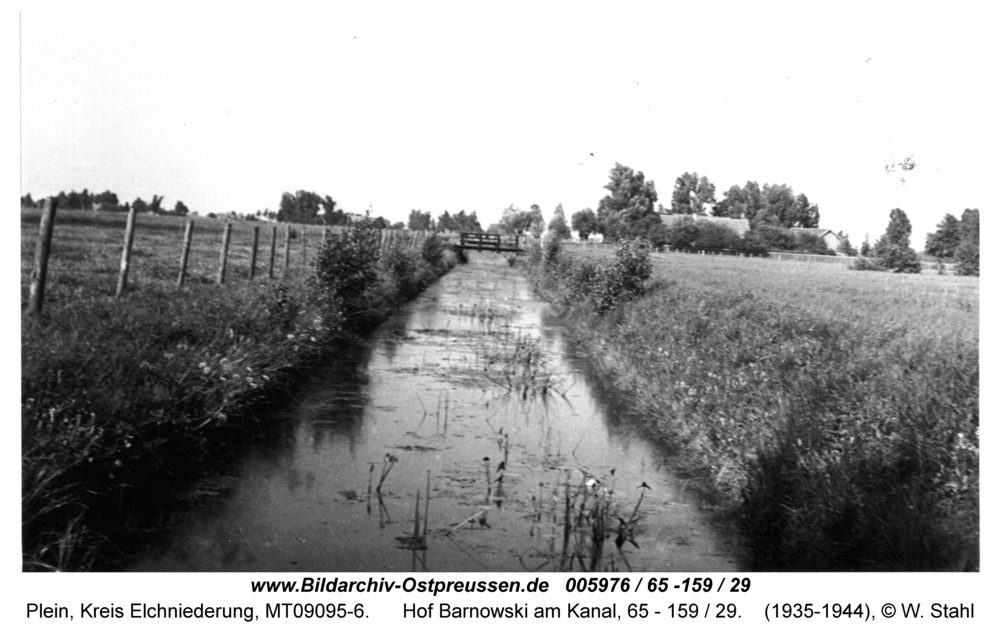 Plein, Hof Barnowski am Kanal, 65 - 159 / 29