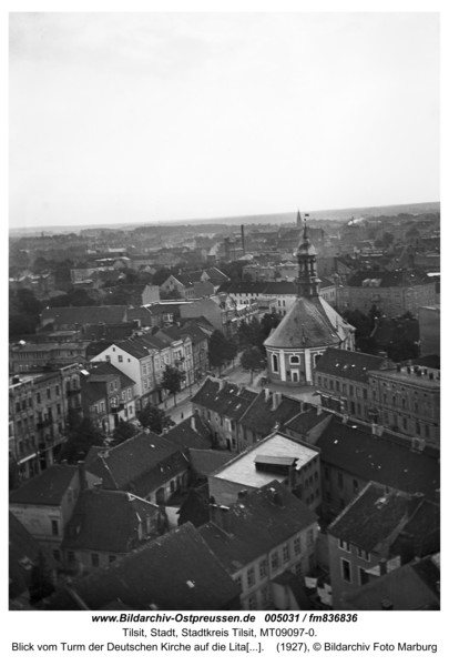 Tilsit, Blick vom Turm der Deutschen Kirche auf die Litauische Kirche