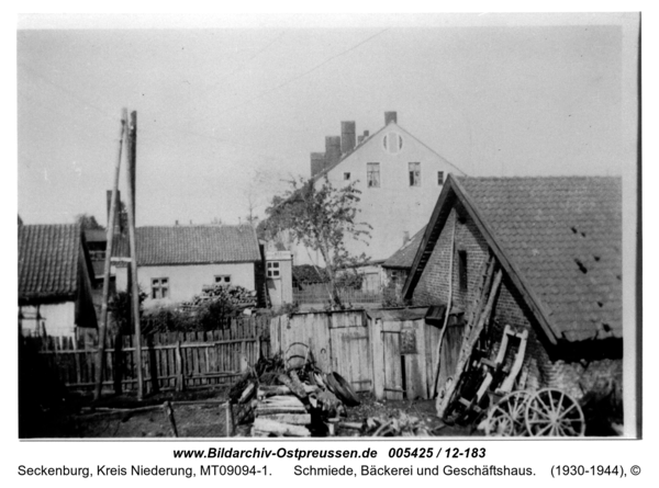 Seckenburg, Schmiede, Bäckerei und Geschäftshaus