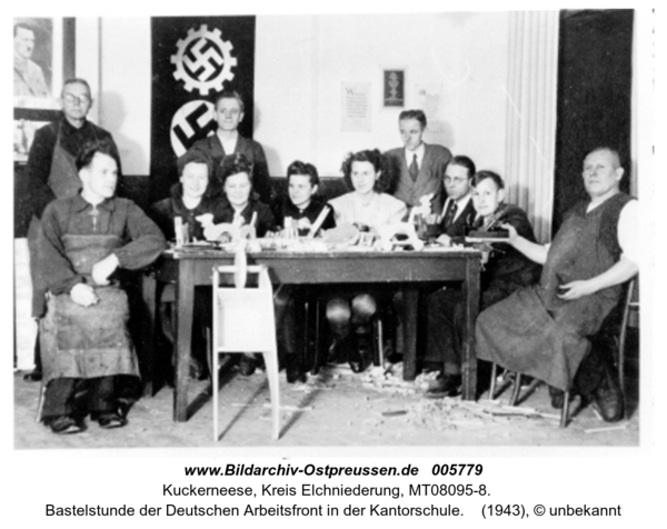 Kuckerneese, Bastelstunde der Deutschen Arbeitsfront in der Kantorschule