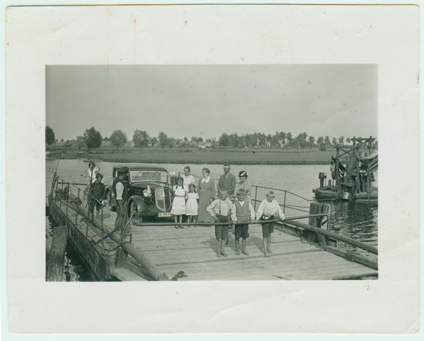 Grünhausen, 59, Fähre über den Nemonien 1936