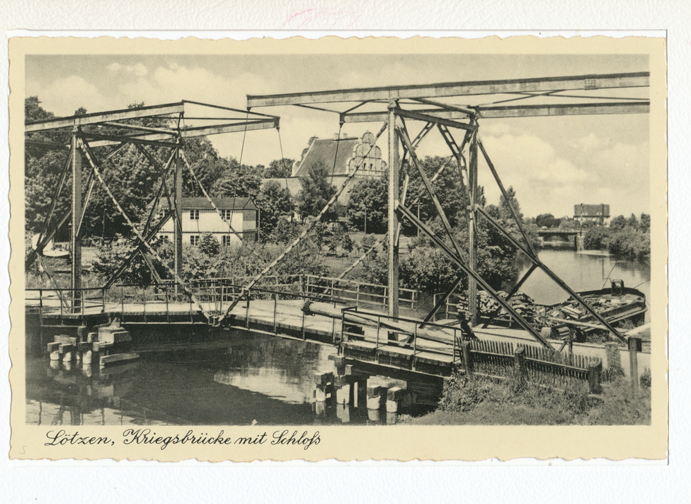 Lötzen, Kriegsbrücke mit Schloss