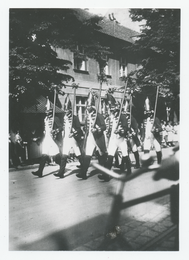 Tilsit, Heimatfest 22.-24.08.1930, Soldaten in historischen Uniformen im Festumzug