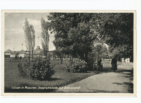 Lötzen, Seepromenade mit Badeanstalt