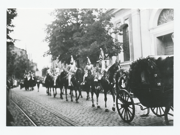 Tilsit, Heimatfest 22.-24.08.1930, Reiter in historischen Uniformen im Festumzug