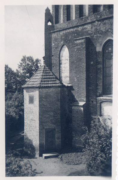 Groß Schwansfeld, Kirche, Teilansicht