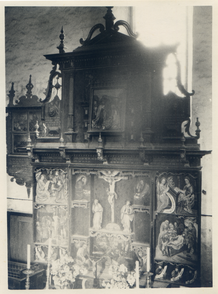 Groß Schwansfeld, Kirche, Altar