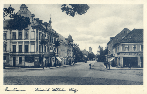 Gumbinnen, Friedrich-Wilhelm-Platz
