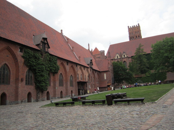 Marienburg (Malbork), Blick in den Innenhof der Ordensburg