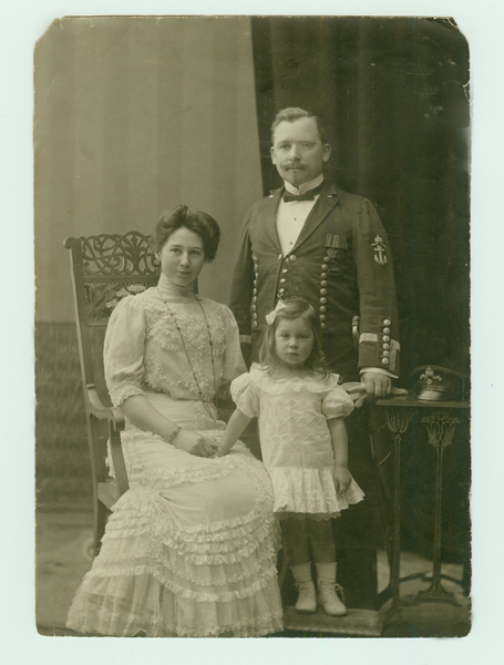 Gerhardswalde, Max Lenkeit mit Ehefrau und Tochter Helga