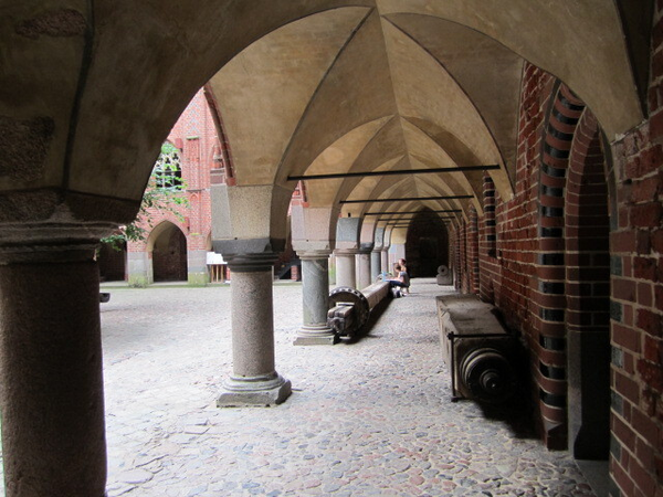 Marienburg (Malbork), Kreuzgang des Hochschloss