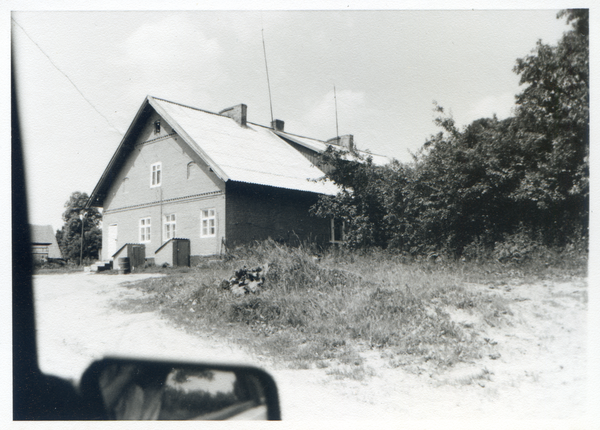 Groß Polleiken, Ortseingang