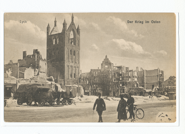 Lyck, Der Krieg im Osten, im Winter zerstörte Ev. Kirche und Gebäude