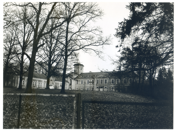 Groß Bestendorf, Schloss