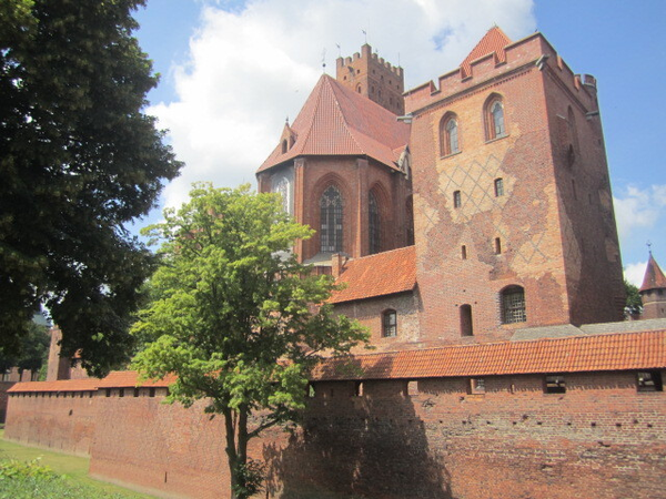 Marienburg (Malbork), Der Pfaffenturm mit Schlosskirche