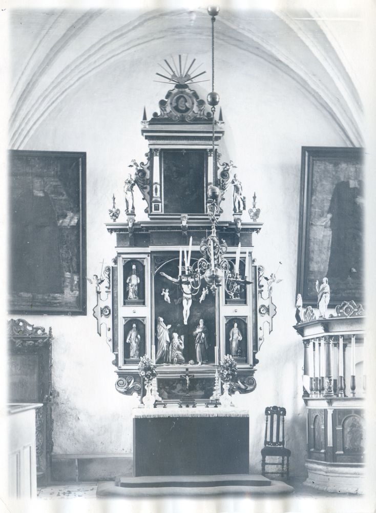 Germau, Kirche, Altar