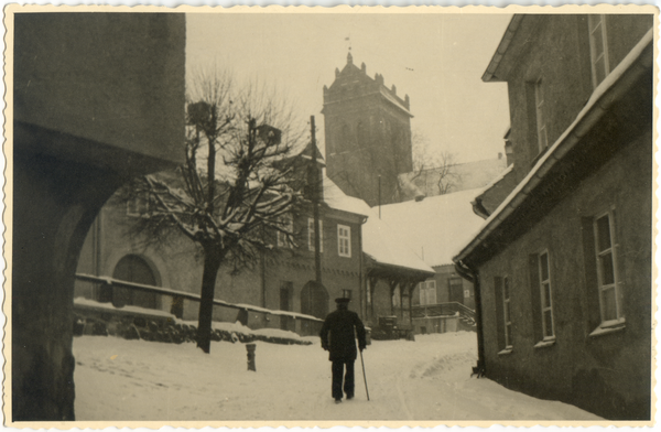 Gerdauen, Straßenansicht mit Blick auf die Kirche