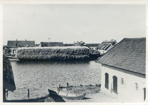 Gilge, Ernte - Transport auf dem Schiff