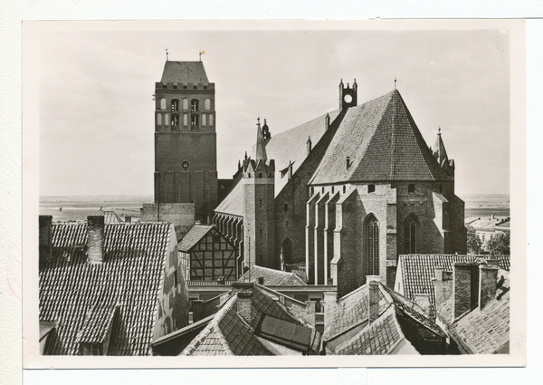 Marienwerder, Blick über den Dächern der Stadt, Dom, Ordensschloss, Weichselniederung