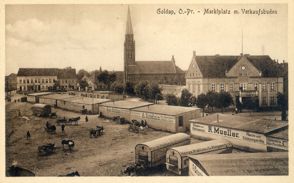 Goldap, Marktplatz mit Verkaufsbuden