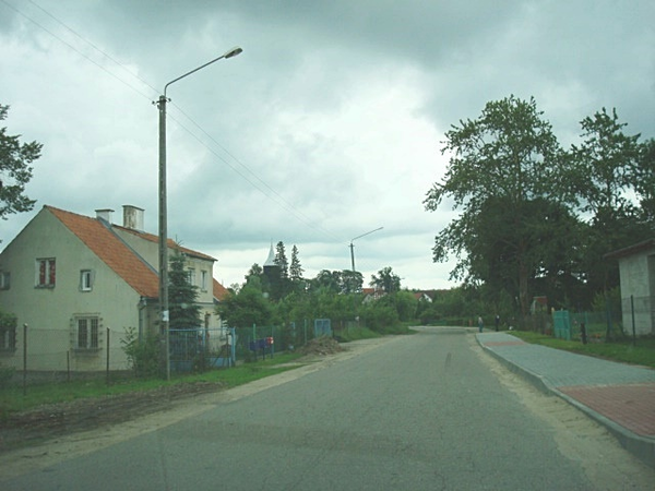 Freudenberg (Radostowo), Ortsansicht mit Kirche