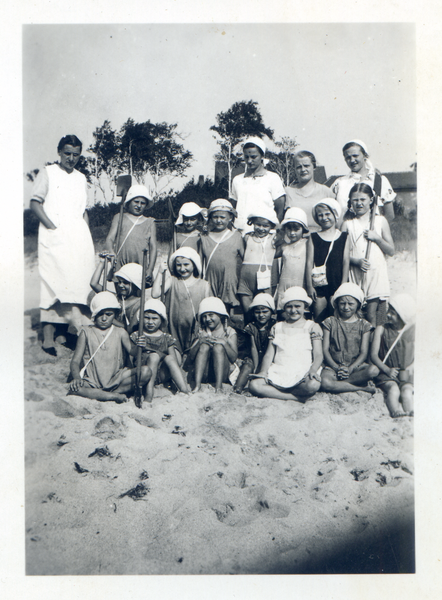 Lochstädt, Seeheilstätte für Kinder, Kinder am Strand
