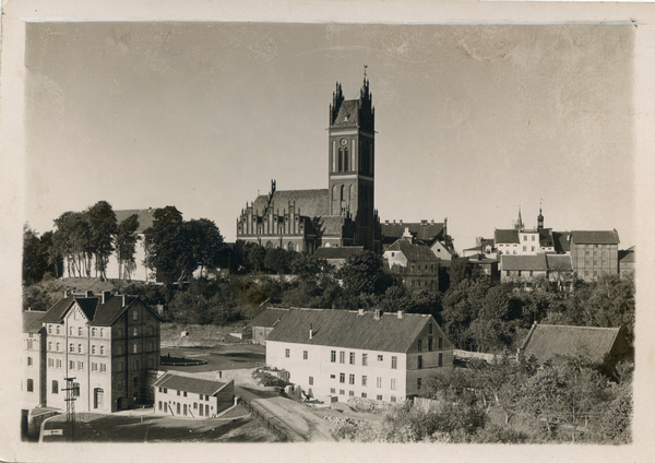 Mehlsack, Kirchen, Teilansicht der Stadt