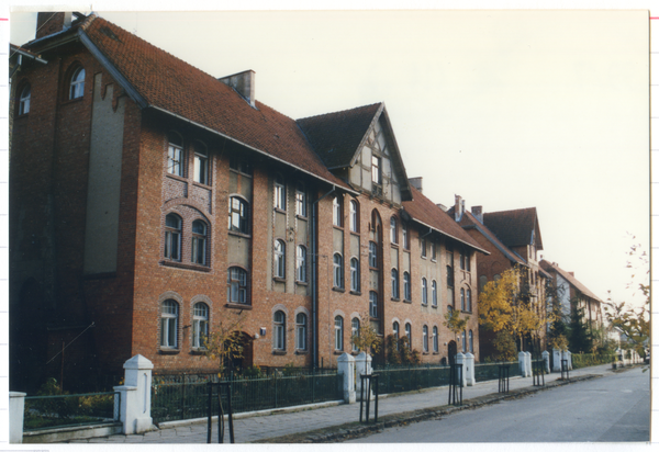 Lötzen, Bismarckstraße, Wohnhäuser