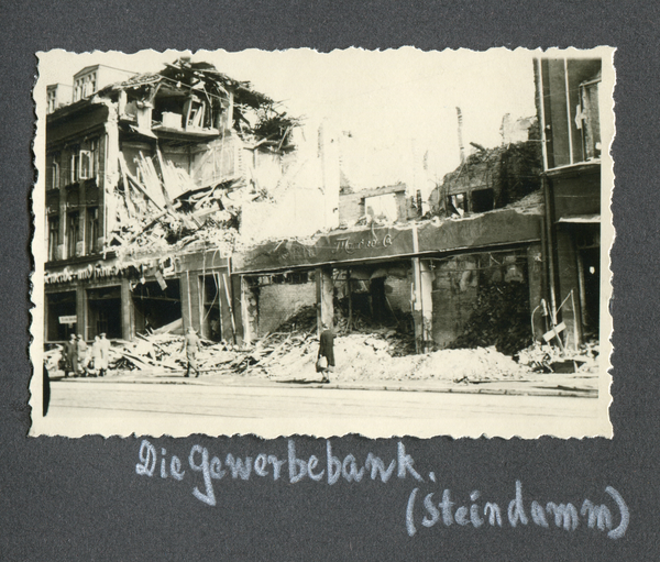 Königsberg (Pr.), Steindamm, die Gewerbebank, Kriegszerstörungen