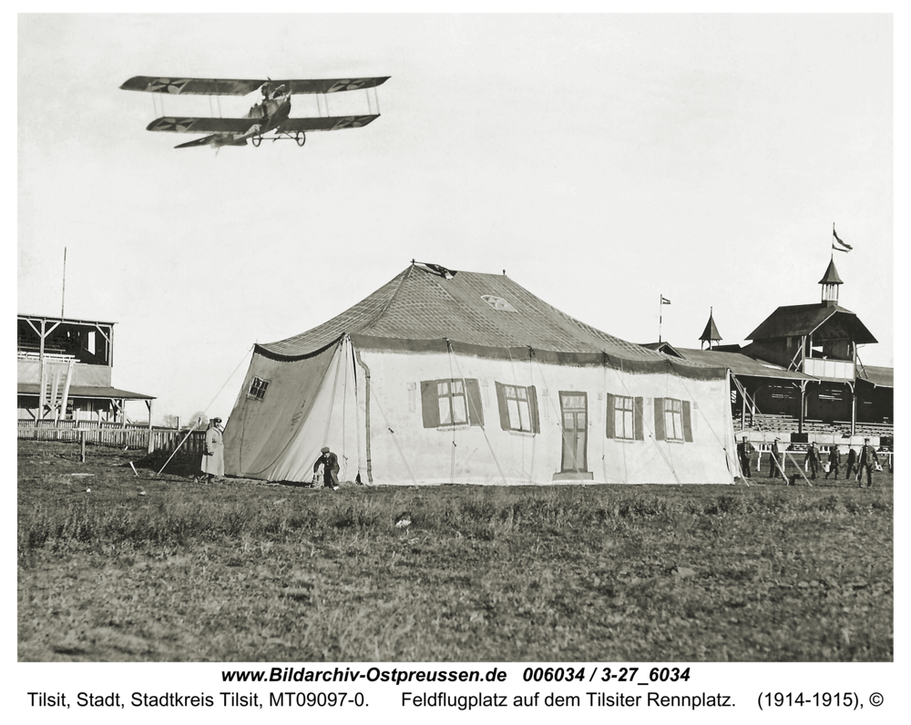 Tilsit, Feldflugplatz auf dem Tilsiter Rennplatz