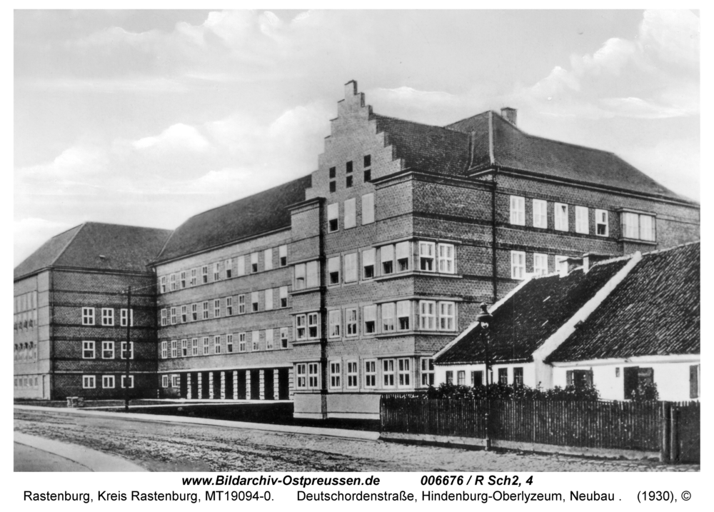 Rastenburg, Deutschordenstraße, Hindenburg-Oberlyzeum, Neubau