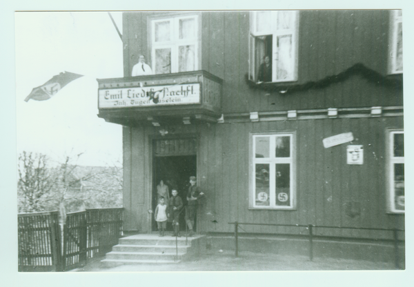 Rauterskirch, 102, Textilgeschäft Emil Liedtke Nachf.