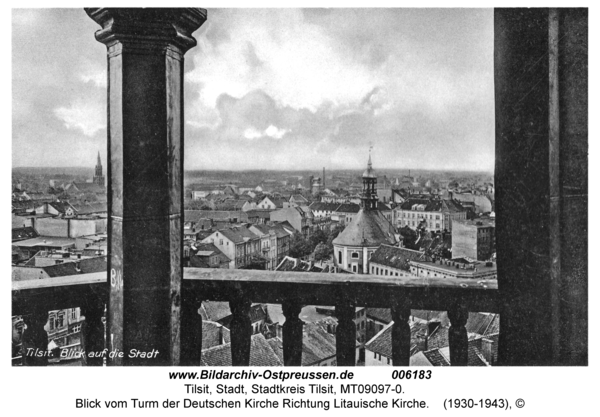 Tilsit, Blick vom Turm der Deutschen Kirche Richtung Litauische Kirche