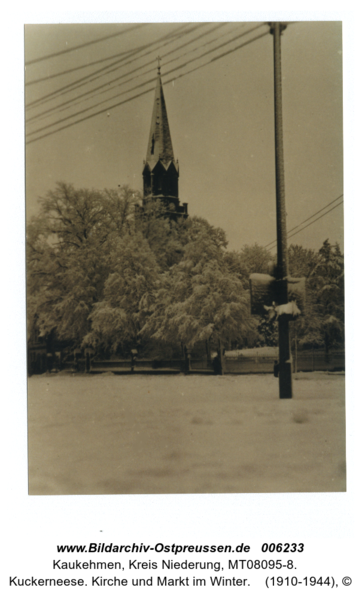 Kuckerneese. Kirche und Markt im Winter