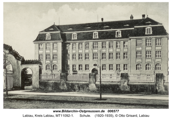 Labiau, Schule