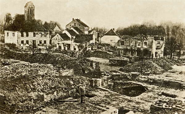 Domnau, Niedergebranntes Viertel am Marktplatz