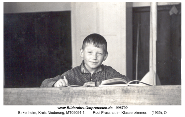 Birkenheim,  Rudi Prussnat im Klassenzimmer